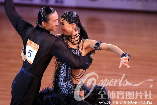 [组图]体育舞蹈拉丁舞桑巴舞 中国组合王为\/陈金