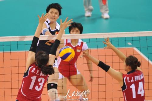 [组图]亚运会女排小组赛:中国女排3-2逆转韩国
