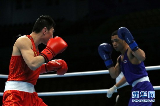 （體育）（5）拳擊——奧運會資格賽男子48-52公斤級：中國選手胡建關奪冠